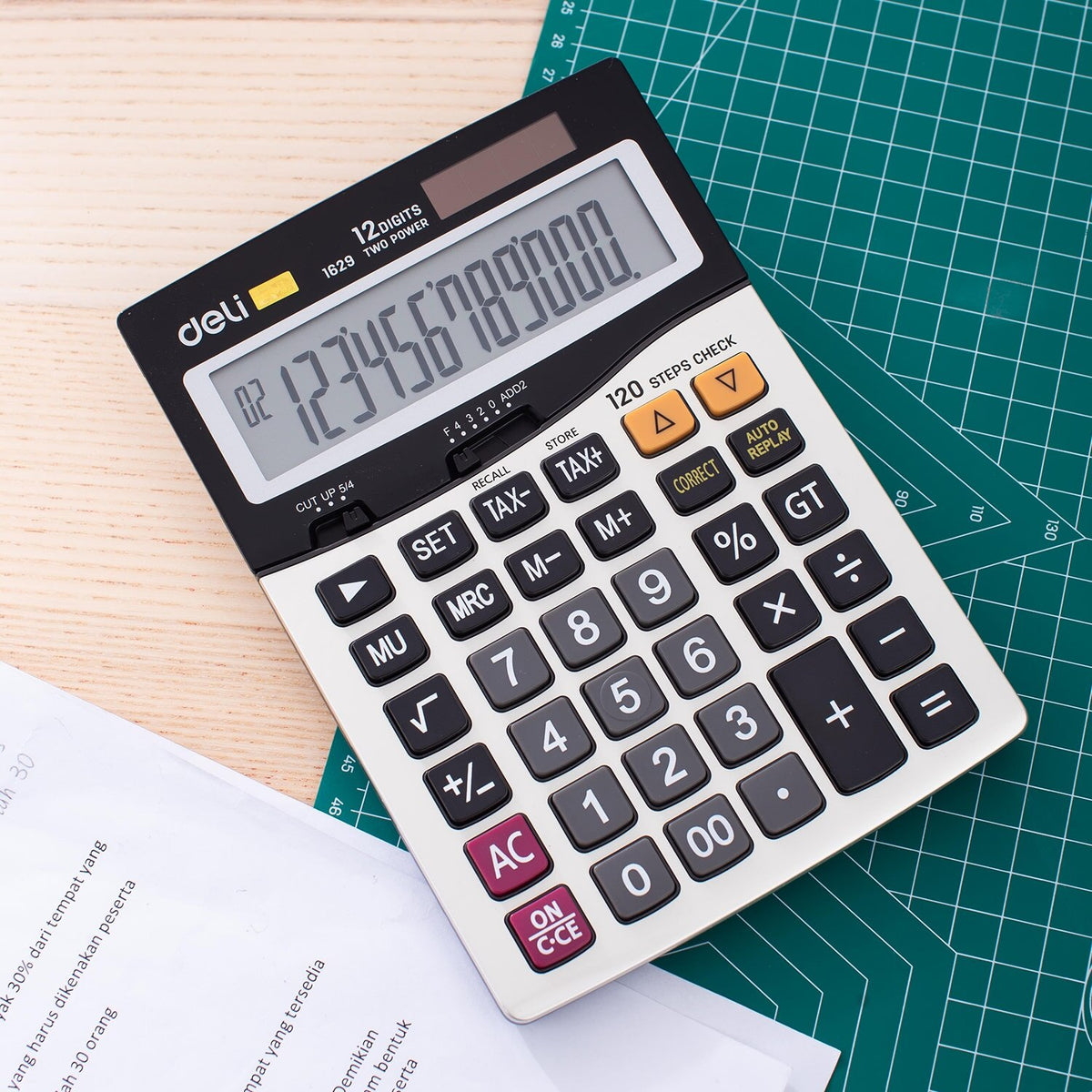 Deli Classic E1629 calculator close-up
